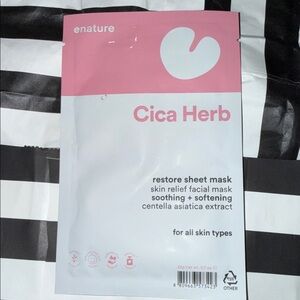Cica Herb Restore Sheet Mask - Pink and White